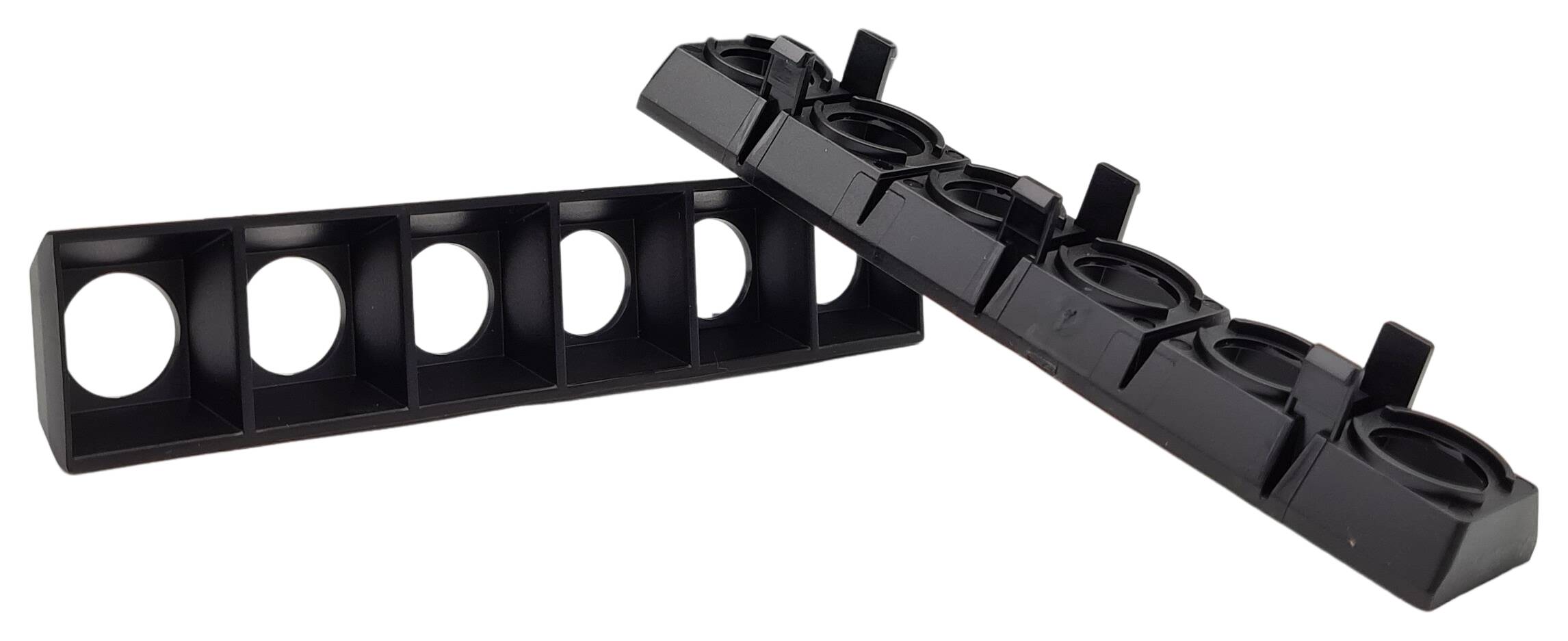 KU 6-fach UGR Abdeckung quadratisch Blackline M 95,8x19,33x14 mm PC schwarz matt